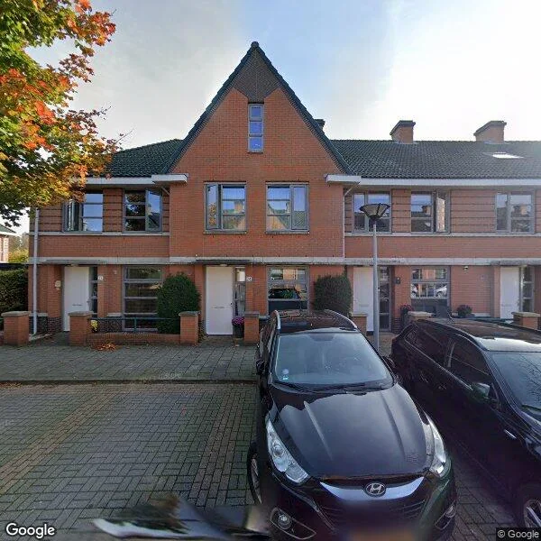 Straatbeeld van Peter van Anrooylaan 24, 3144LD Maassluis