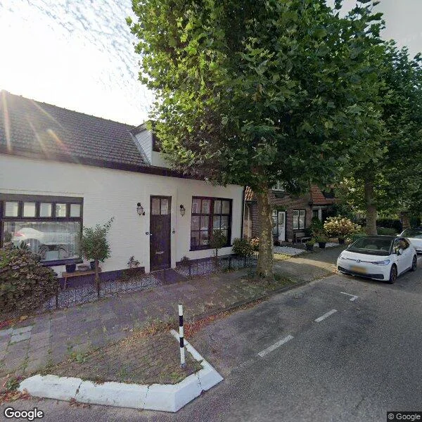 Straatbeeld van Piet Heinlaan 24, 1427AC Amstelhoek