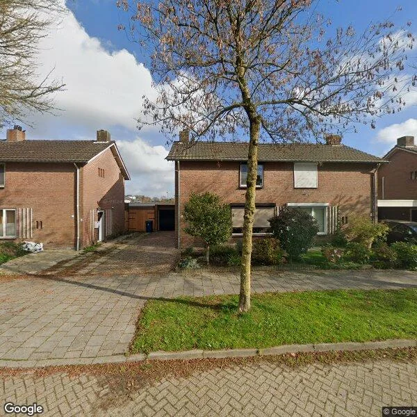 Straatbeeld van Piet Heinstraat 11, 5481GP Schijndel