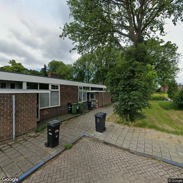 Straatbeeld van Piet Laroostraat 6, 1063VP Amsterdam