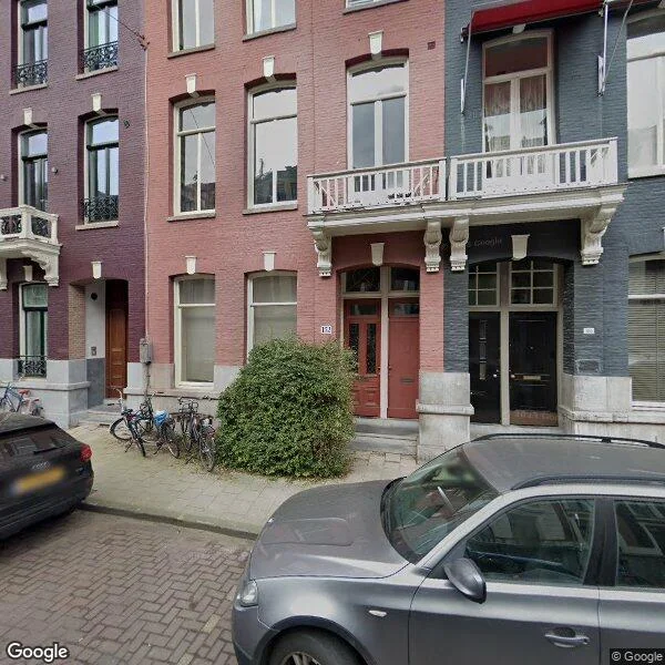 Straatbeeld van Pieter Cornelisz. Hooftstraat 152A, 1071CG Amsterdam