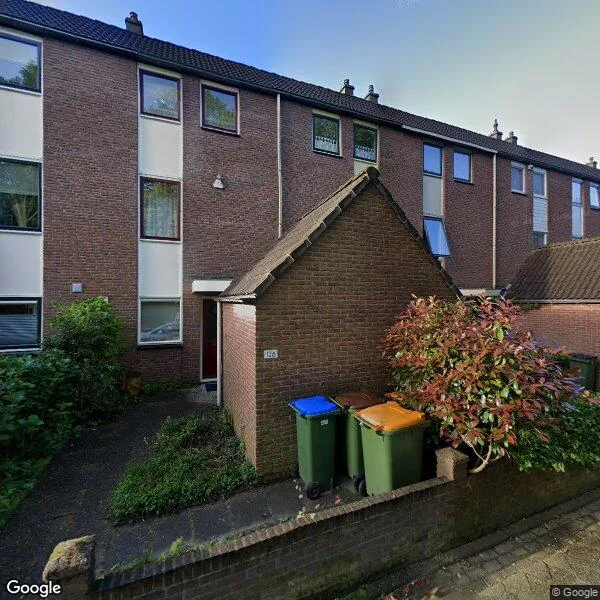 Straatbeeld van Pieter de Hooghstraat 124, 6717PZ Ede