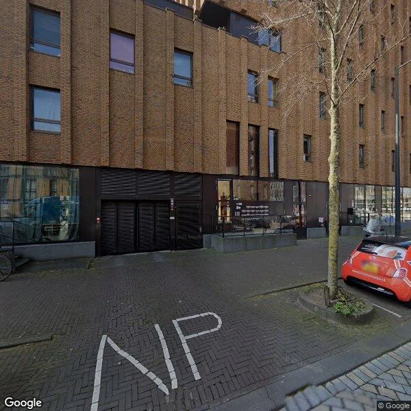 Straatbeeld van Pieter Oosterhuisstraat 28, 1087HT Amsterdam