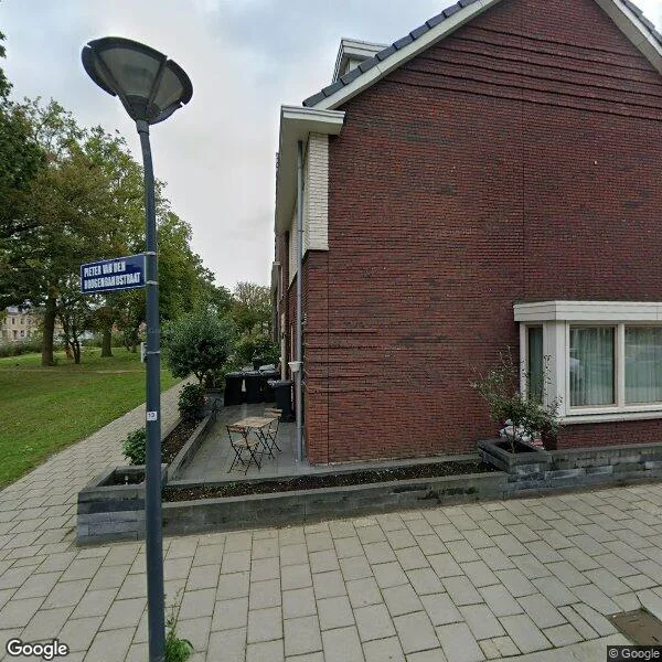 Straatbeeld van Pieter van den Hoogenbandstraat 6, 3118JV Schiedam