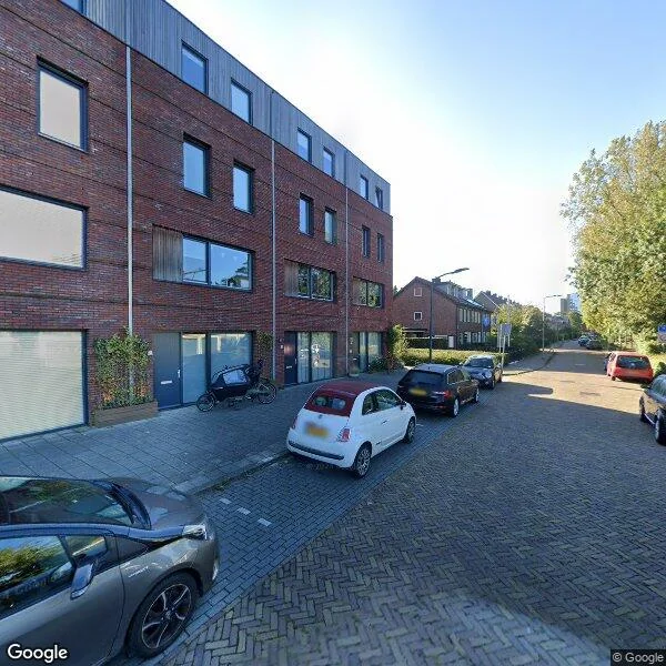 Straatbeeld van Pieter van Musschenbroekstraat 235, 2014HV Haarlem