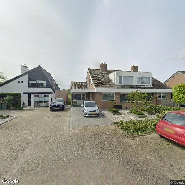 Straatbeeld van Pieter van Oldenborghlaan 17, 4797CP Willemstad