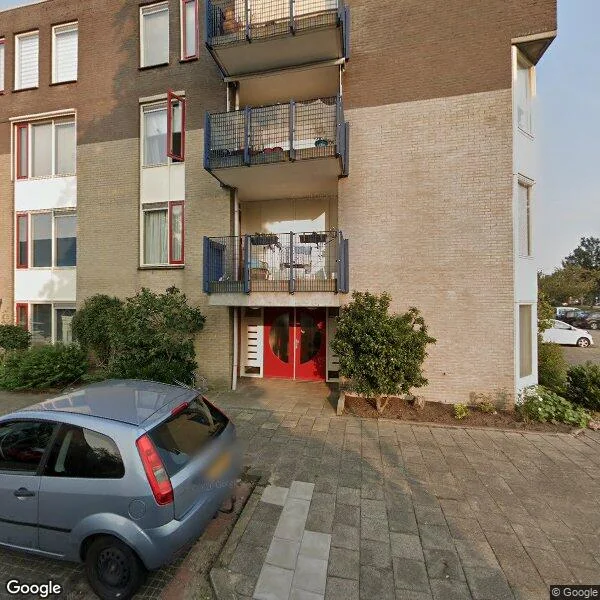 Straatbeeld van Pietersberg 79, 2402ZH Alphen aan den Rijn