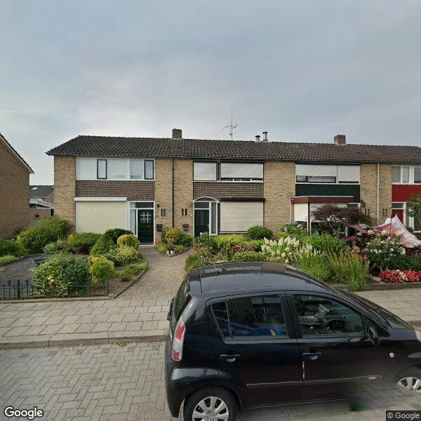 Straatbeeld van Pijnboomstraat 22, 7101KP Winterswijk