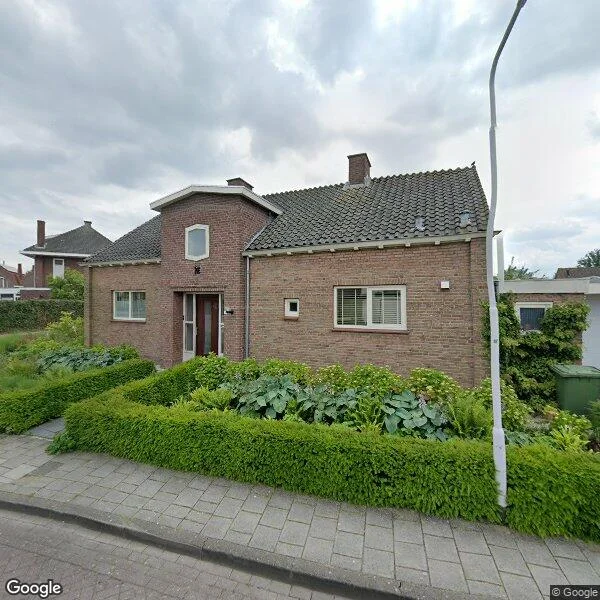 Straatbeeld van Pironstraat 1, 4571VJ Axel