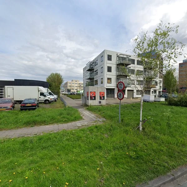 Straatbeeld van Planetenbaan 2b, 3606AK Maarssen