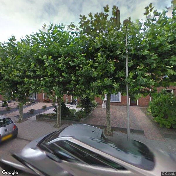 Straatbeeld van Plataanstraat 8, 4731CK Oudenbosch