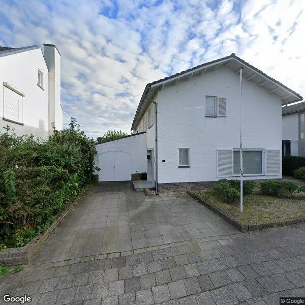 Straatbeeld van Plateauweg 5, 6212EA Maastricht