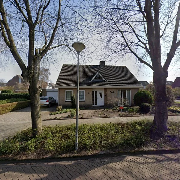 Straatbeeld van Plevier 17, 7951VD Staphorst