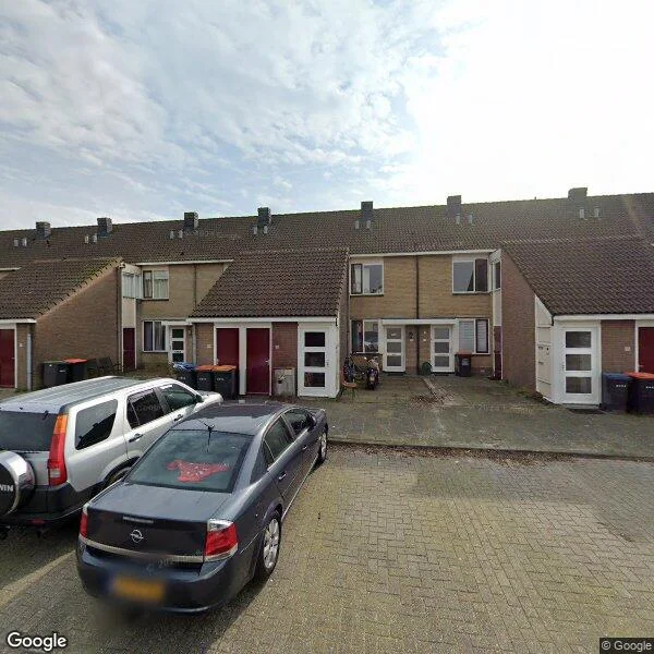 Straatbeeld van Plevier 31, 3752PA Bunschoten-Spakenburg