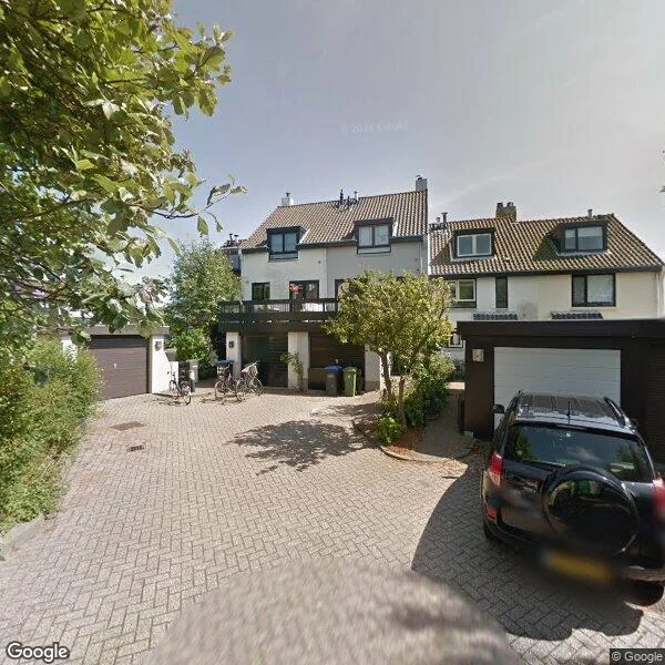 Straatbeeld van Pluto 48, 1785AP Den Helder
