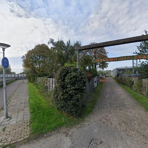 Straatbeeld van Poeldijkseweg 31, 2291GB Wateringen