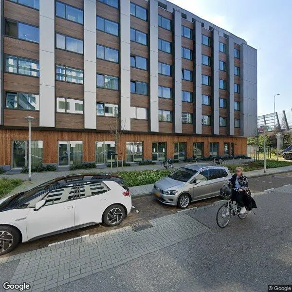 Straatbeeld van Poeldijkstraat 704, 1059VM Amsterdam
