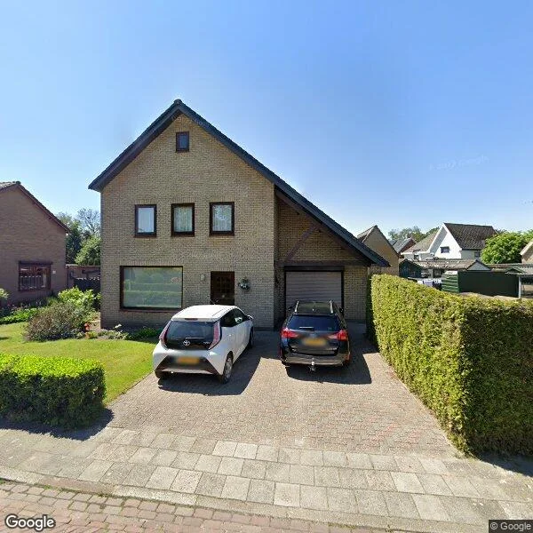 Straatbeeld van Polenlaan 2, 4566AL Heikant