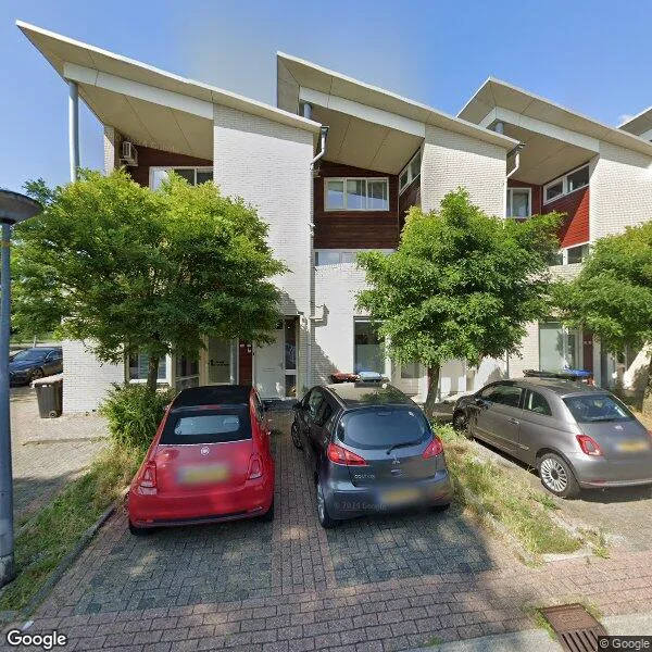 Straatbeeld van Poolzeestraat 15, 8226DA Lelystad