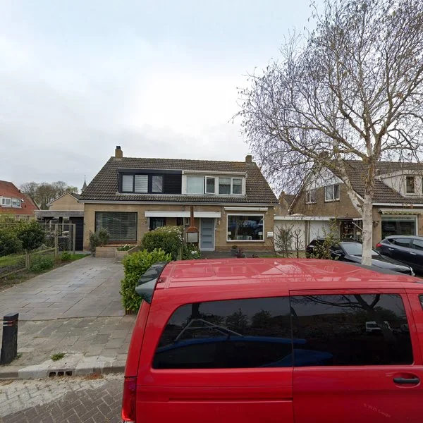 Straatbeeld van Populierenlaan 4, 1766JE Wieringerwaard