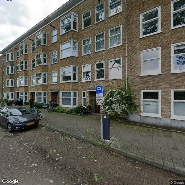 Straatbeeld van Postjeskade 97-3, 1058DK Amsterdam