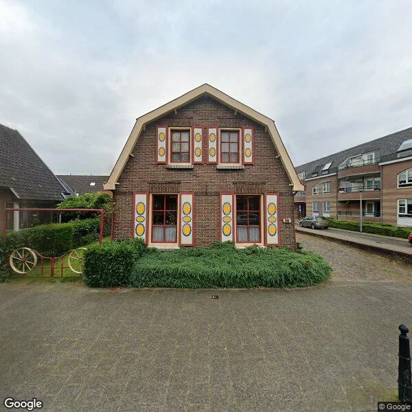 Straatbeeld van Postweg 16, 6741BC Lunteren