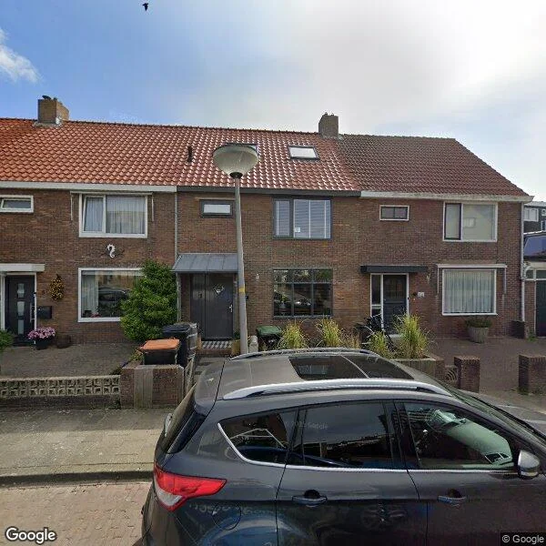 Straatbeeld van Prins Bernhardstraat 4, 1931CE Egmond aan Zee