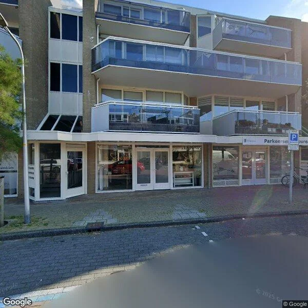 Straatbeeld van Prins Bernhardstraat 76, 2202LR Noordwijk