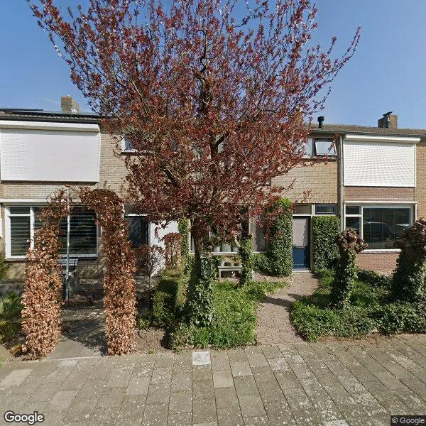 Straatbeeld van Prins Bernhardstraat 8, 4145KN Schoonrewoerd