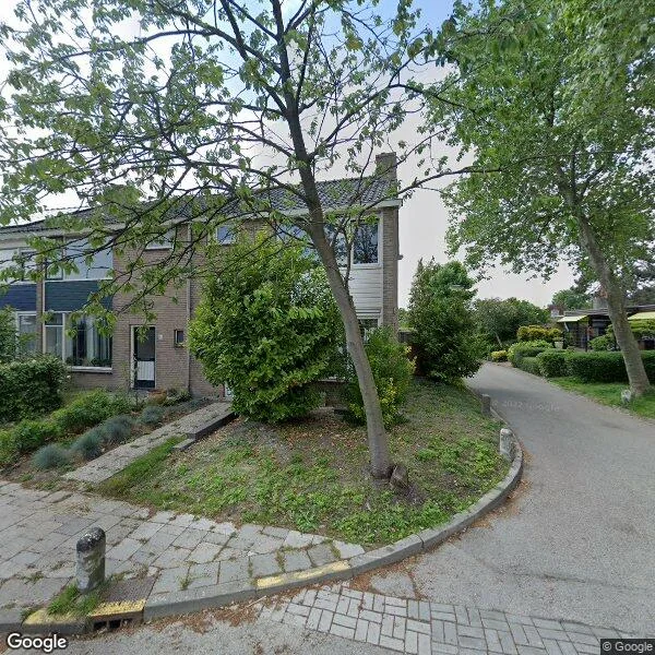 Straatbeeld van Prins Clausstraat 8, 2731BL Benthuizen