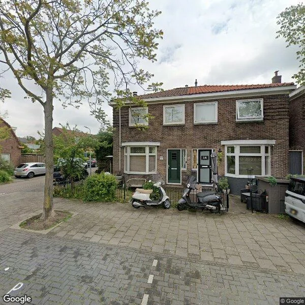 Straatbeeld van Prins Hendrikstraat 16, 1541GK Koog aan de Zaan