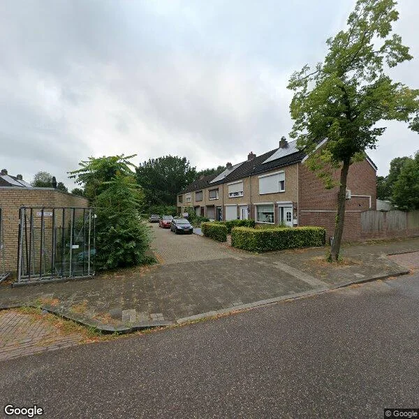Straatbeeld van Prins Mauritsstraat 111, 5923AX Venlo
