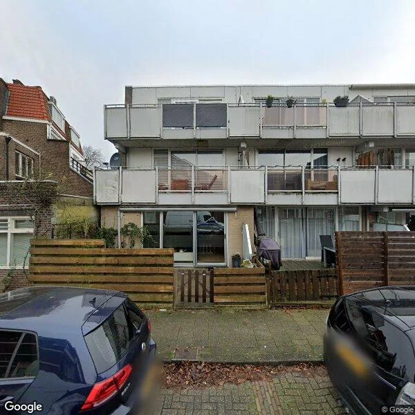 Straatbeeld van Prins Mauritsstraat 81, 3116GE Schiedam