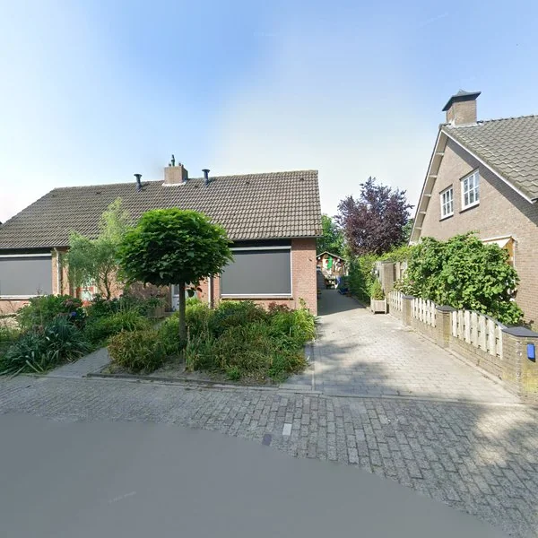 Straatbeeld van Prins van Luikstraat 15, 5575BH Luyksgestel
