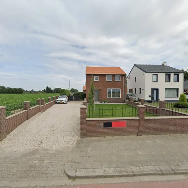 Straatbeeld van Prinsenbaan 15, 6104BA Koningsbosch