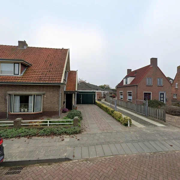 Straatbeeld van Prinses Beatrixlaan 9, 4255VA Nieuwendijk