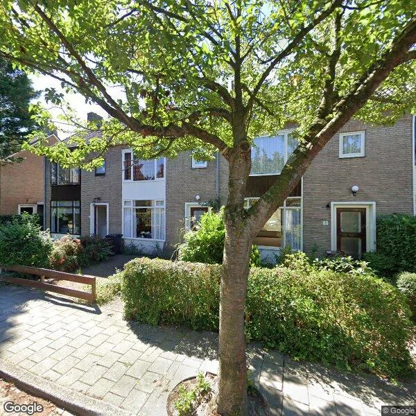 Straatbeeld van Prinses Irenelaan 10, 2341TS Oegstgeest