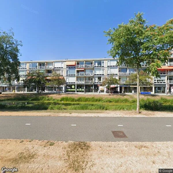 Straatbeeld van Prinses Irenelaan 8, 2404BH Alphen aan den Rijn