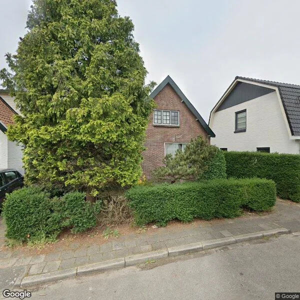 Straatbeeld van Prinses Irenestraat 2a, 1231XS Loosdrecht