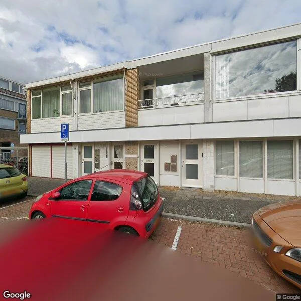 Straatbeeld van Prinses Marijkestraat 22A, 2404BC Alphen aan den Rijn