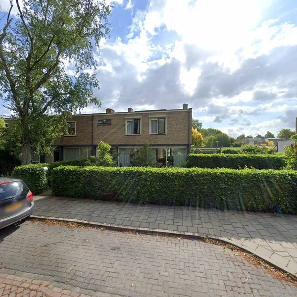 Straatbeeld van Prof. Granpré Molièrelaan 20, 8302BE Emmeloord