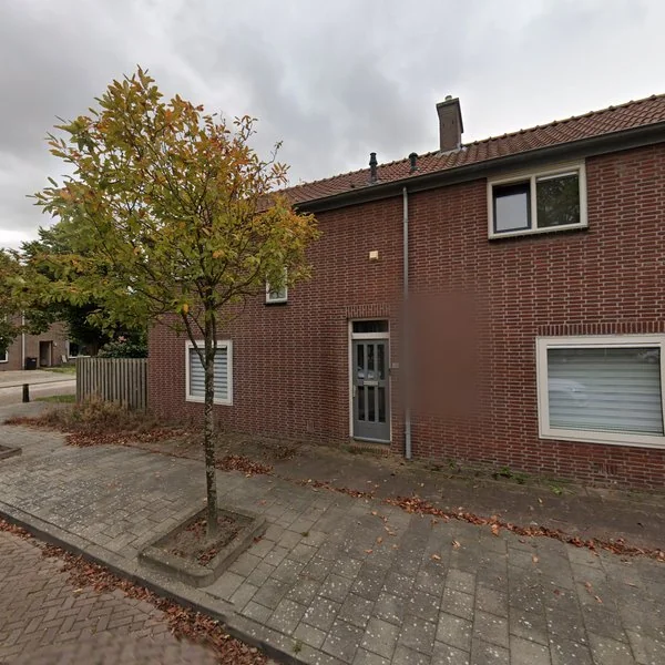 Straatbeeld van Prof. Huëtstraat 16, 8302GW Emmeloord