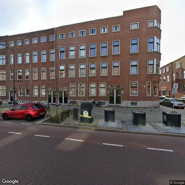 Straatbeeld van Professor Kamerlingh Onneslaan 143B-2, 3112VE Schiedam