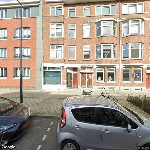Straatbeeld van Professor Kamerlingh Onneslaan 144B, 3112VL Schiedam
