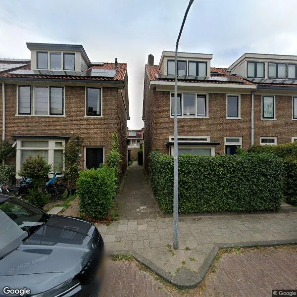 Straatbeeld van Professor Van der Waalsstraat 30, 2014EG Haarlem