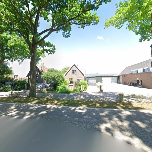 Straatbeeld van Provincialeweg 10, 3329KP Dordrecht