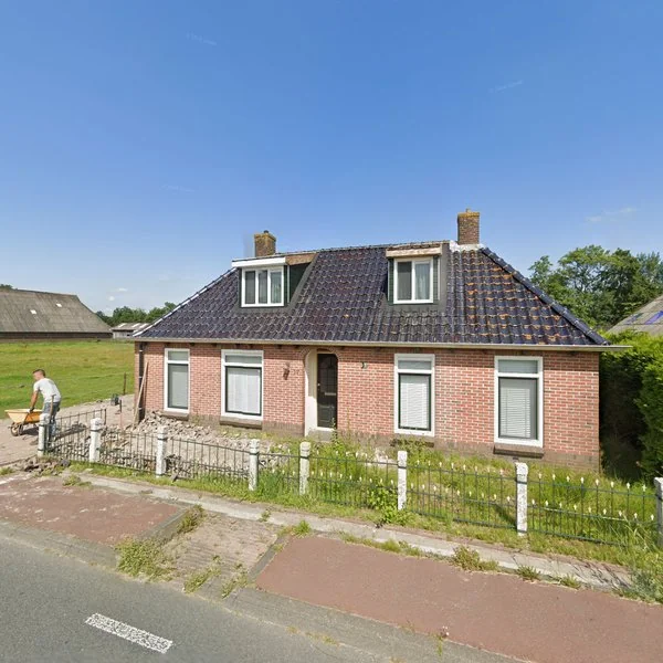 Straatbeeld van Provincialeweg 17, 9862PA Sebaldeburen