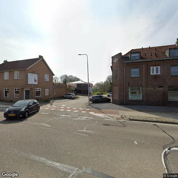 Straatbeeld van Provincialeweg Noord 33E, 6438AA Oirsbeek