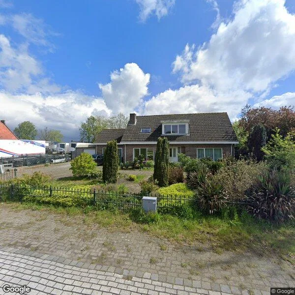 Straatbeeld van Puitenbroekstraat 2, 4705AP Roosendaal