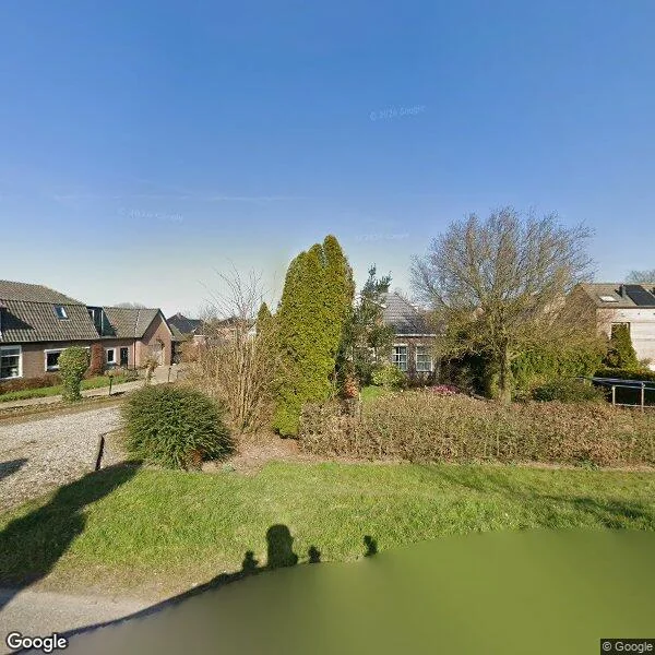 Straatbeeld van Raadhuisdijk 14a, 6627AD Maasbommel